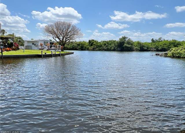 Property at 76 Sun Cir, Fort Myers, FL 33905, 2 beds, 2 baths