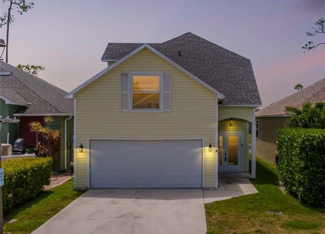 Property at 6081 Waterway Bay Dr, Fort Myers, FL 33908, 3 beds, 2.5 baths