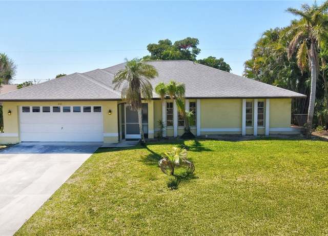 Property at 210 NE 10th Ave, Cape Coral, FL 33909, 3 beds, 2 baths