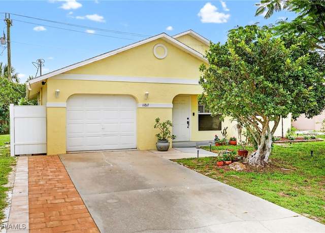 Property at 11817 Forest Mere Dr, Bonita Springs, FL 34135, 2 beds, 2 baths
