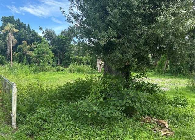 Property at 534 Ellis St, North Fort Myers, FL 33903
