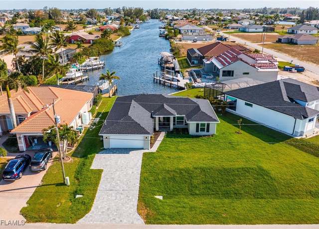 Property at 3728 Yucatan Pkwy, Cape Coral, FL 33993, 3 beds, 2 baths