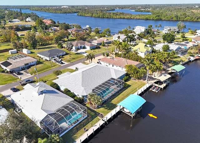 Property at 2008 Bahama Ave, Fort Myers, FL 33905, 5 beds, 4 baths