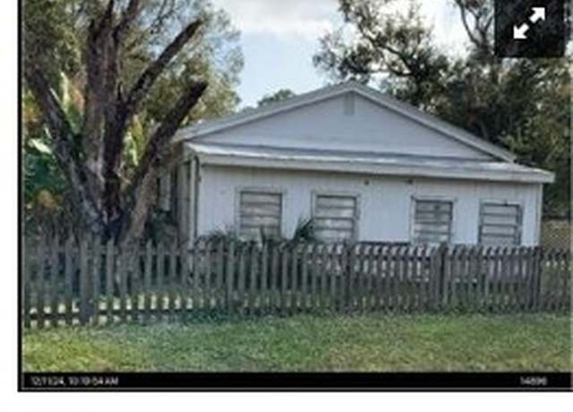 Property at 1199 Garden St, Labelle, FL 33935, 2 beds, 1 bath