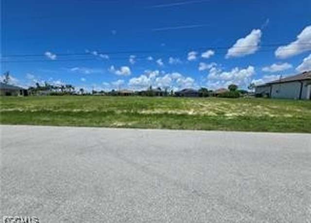 Property at 915 SW 28th Ter, Cape Coral, FL 33914