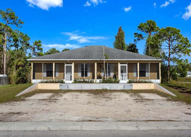 Property at 4706/4708 Golfview Blvd, Lehigh Acres, FL 33973, 6 beds, 4 baths