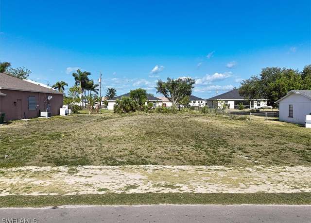 Property at 2127 NE 13th Pl, Cape Coral, FL 33909