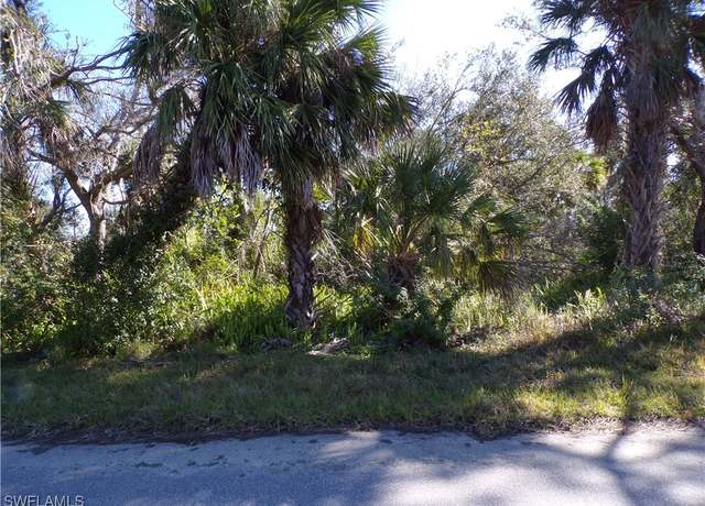 Property at 2340 Chanute St, Port Charlotte, FL 33953