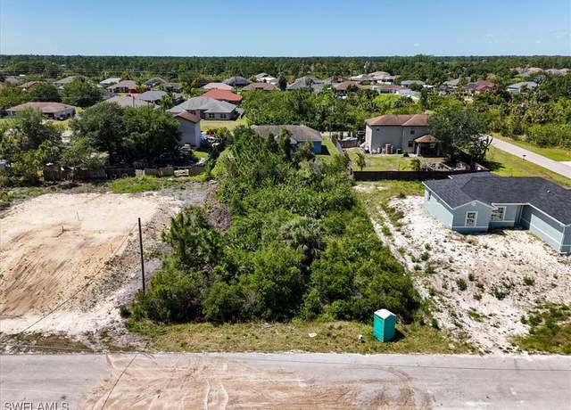 Property at 421 Yolanda St, Lehigh Acres, FL 33972