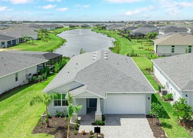 Property at 16381 Preservation Blvd, Punta Gorda, FL 33982, 3 beds, 2.5 baths