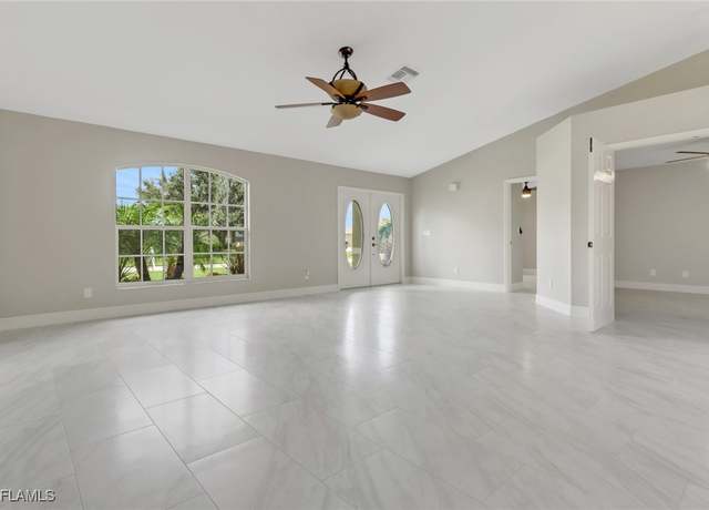 Property at 1118 SW 41st Ter, Cape Coral, FL 33914, 3 beds, 2 baths