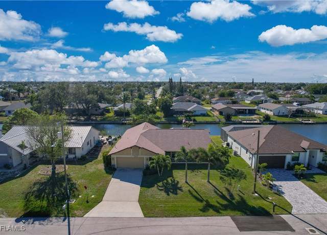 Property at 2018 SE 6th Ln, Cape Coral, FL 33990, 3 beds, 2 baths