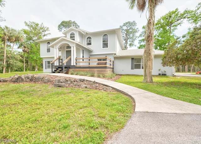 Property at 560 14th Ave NW, Naples, FL 34120, 5 beds, 3 baths