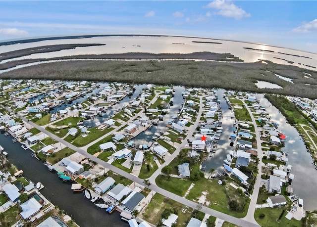 Property at 3828 Coconut Dr, St James City, FL 33956