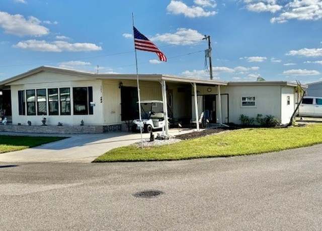 Property at 5502 Harbor Ln, North Fort Myers, FL 33917, 2 beds, 2 baths