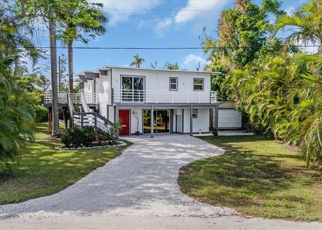 Property at 10925 Russell Rd, Bokeelia, FL 33922, 3 beds, 3 baths