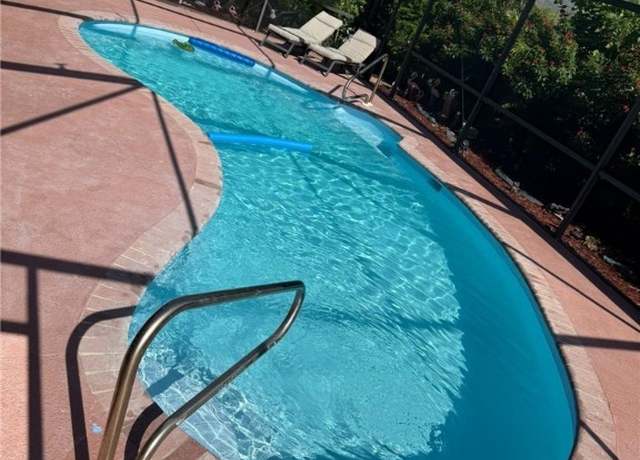 Property at 1631 SE 20th St, Cape Coral, FL 33990, 3 beds, 3 baths