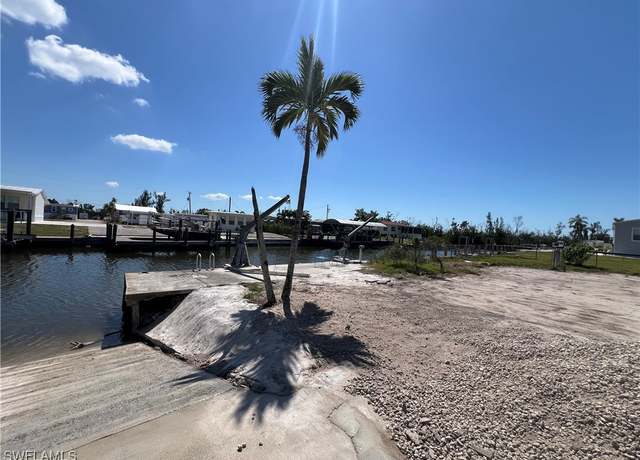 Property at 5157 Flamingo Dr, St. James City, FL 33956