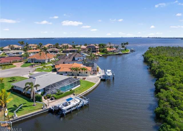 Property at 14701 Eden St, Fort Myers, FL 33908, 3 beds, 2 baths