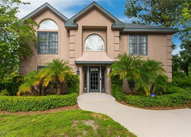 Property at 2812 Mcgregor Blvd, Fort Myers, FL 33901, 4 beds, 3 baths