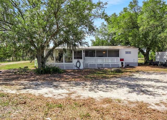 Property at 23715 Tinas Ln, Fort Myers, FL 33913, 3 beds, 2 baths