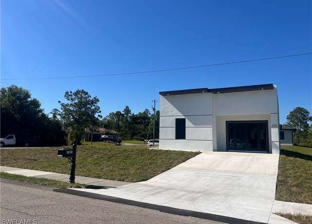 Property at 1201 E 6th St, Lehigh Acres, FL 33972, 2 beds, 1 bath