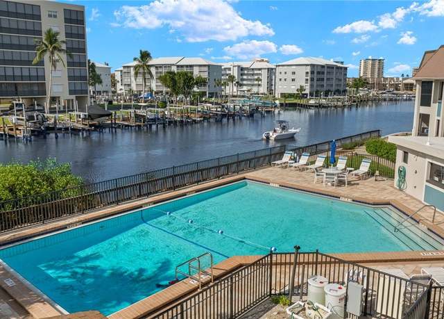 Property at 200 Lenell Rd #214, Fort Myers Beach, FL 33931, 1 bed, 2 baths