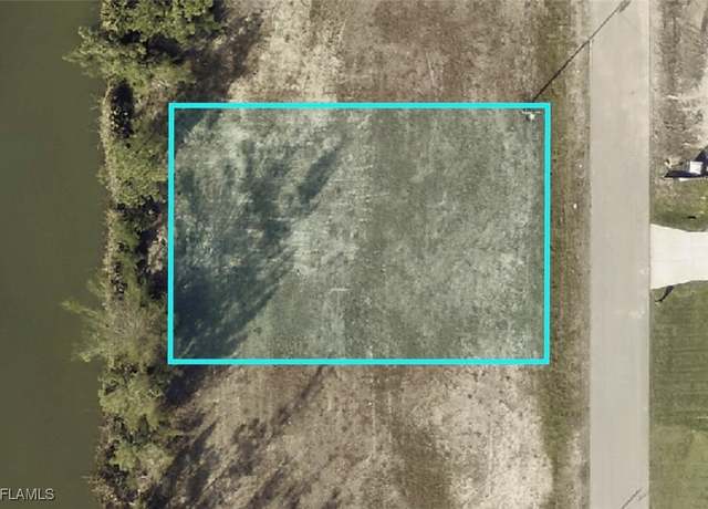 Property at 3610 NE 21st Pl, Cape Coral, FL 33909