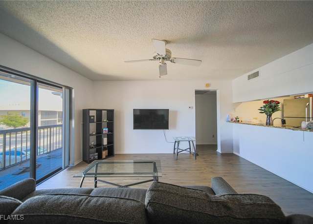 Property at 5309 Summerlin Rd #911, Fort Myers, FL 33919, 1 bed, 1 bath