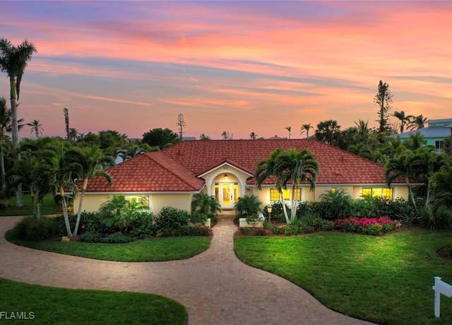 Property at 991 Whelk Dr, Sanibel, FL 33957, 4 beds, 3 baths