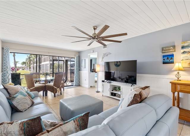Property at 808 Cape Coral Pkwy W #106, Cape Coral, FL 33914, 3 beds, 2 baths
