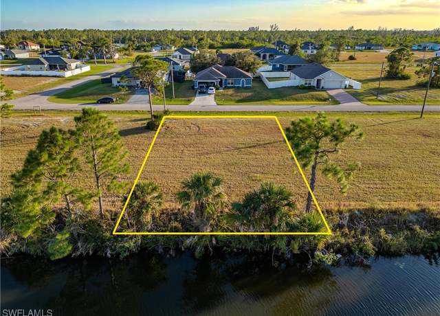 Property at 2905 NW 25th Ln, Cape Coral, FL 33993