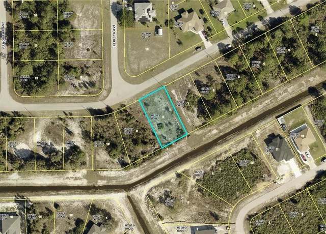 Property at 136 Pageant St, Lehigh Acres, FL 33974