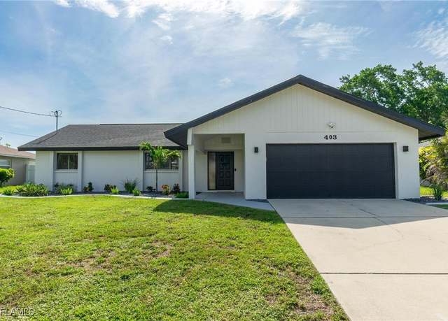 Property at 403 SE 17th Pl, Cape Coral, FL 33990, 3 beds, 2 baths