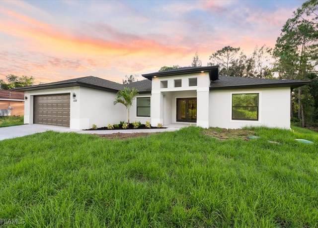 Property at 1119 State Ave, Lehigh Acres, FL 33972, 4 beds, 2 baths