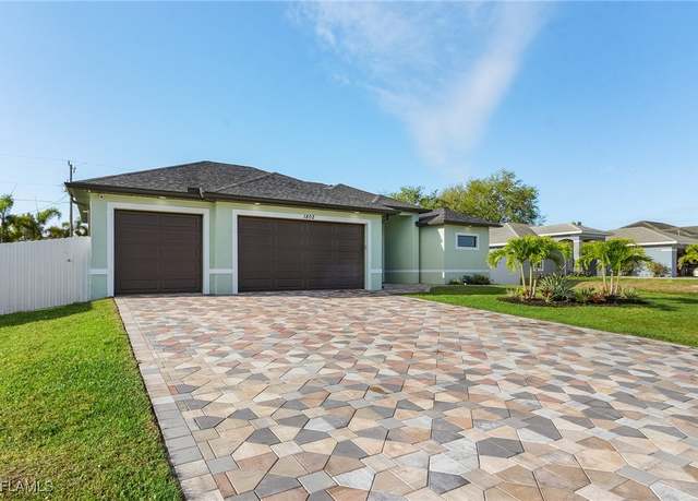 Property at 1802 SW 2nd Ter, Cape Coral, FL 33991, 4 beds, 2 baths