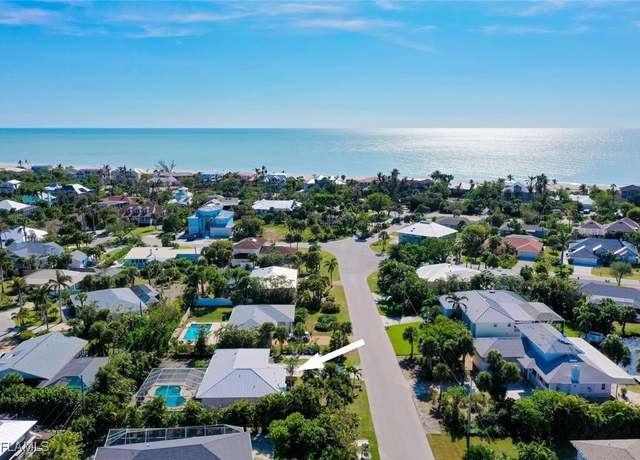 Property at 554 E Rocks Dr, Sanibel, FL 33957, 3 beds, 2 baths