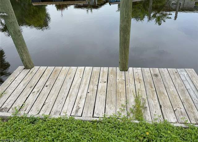 Property at 2263 Queen Anne Dr, Fort Myers, FL 33905
