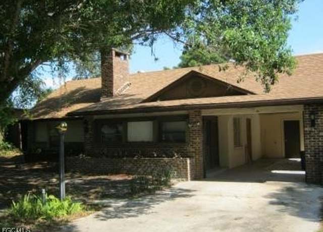 Property at 355 Kingston Dr S, Fort Myers, FL 33905, 3 beds, 1.5 baths