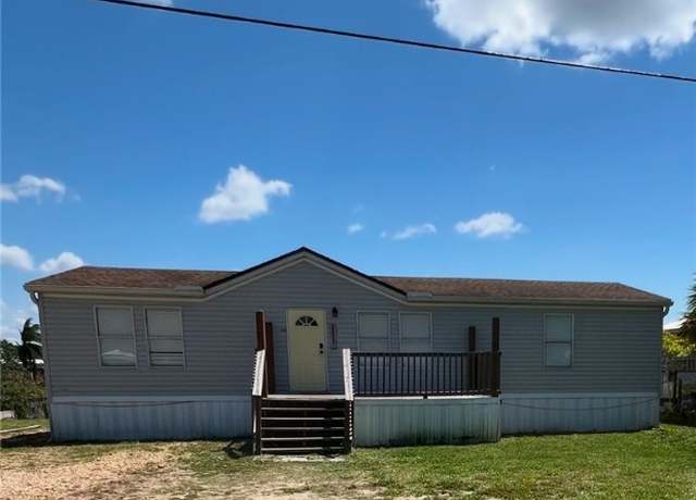 Property at 1151 Lake Dr, Okeechobee, FL 34974, 3 beds, 2 baths