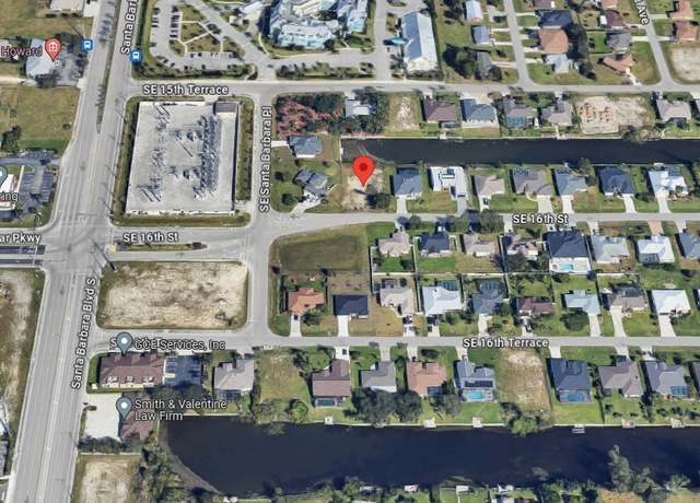 Property at 121 SE 16th St, Cape Coral, FL 33990