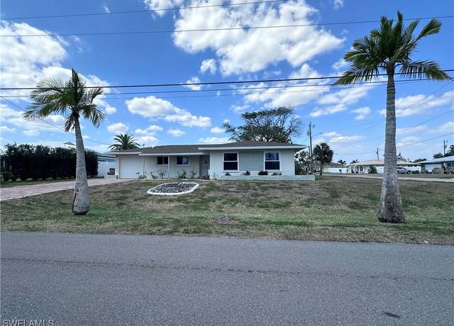 Property at 217 SE 40th St, Cape Coral, FL 33904, 3 beds, 2 baths