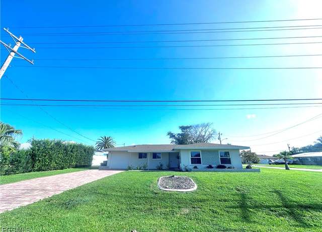 Property at 217 SE 40th St, Cape Coral, FL 33904, 3 beds, 2 baths