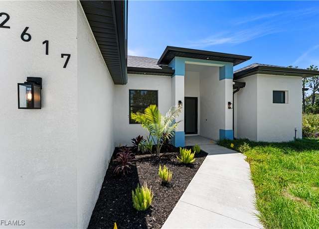 Property at 2617 40th St W, Lehigh Acres, FL 33971, 3 beds, 2 baths