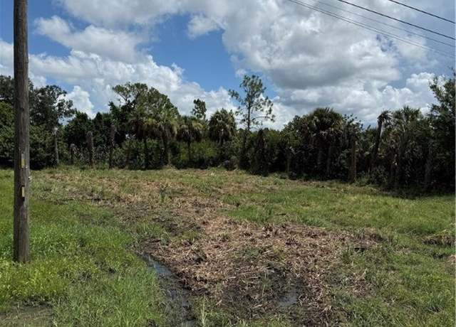 Property at 3812 11th St SW, Lehigh Acres, FL 33976