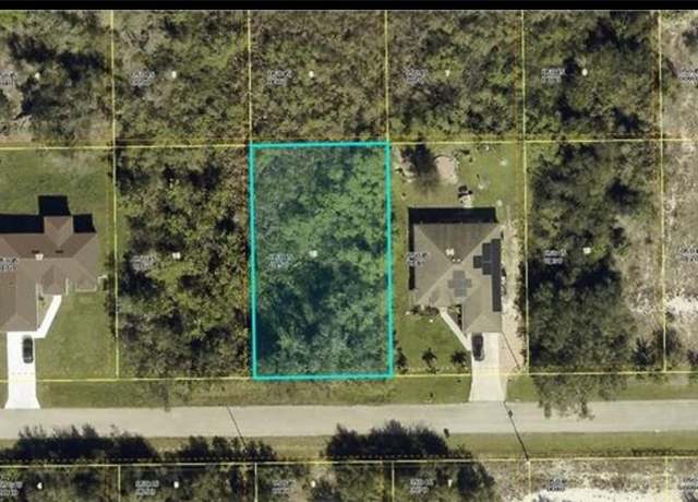 Property at 2608 53rd St SW, Lehigh Acres, FL 33976