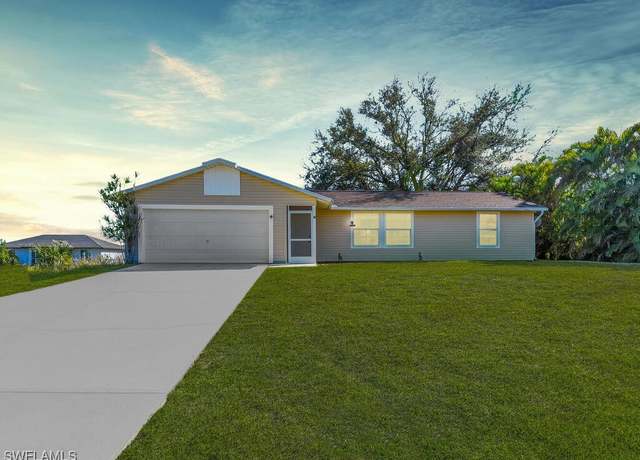 Property at 302 NW 5th Ter, Cape Coral, FL 33993, 3 beds, 2 baths