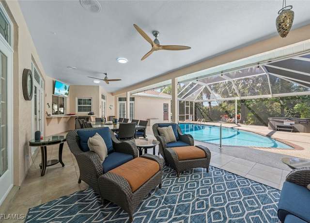 Property at 2120 SW 8th Ct, Cape Coral, FL 33991, 3 beds, 3 baths