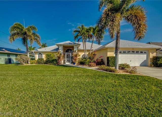 Property at 1917 SE 12th St, Cape Coral, FL 33990, 4 beds, 2.5 baths
