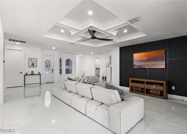 Property at 4868 Chisholm Park Trl, St Cloud, FL 34771, 4 beds, 3 baths